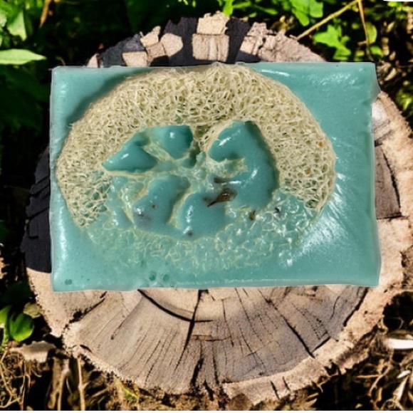 HAND CRAFTED 3 Shea Butter Soaps -Orange Creamsicle, Lavender & JuJube - Picture 4 of 5